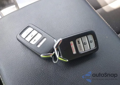 2018 Honda Accord Sport z USA, uszkodzony, nr VIN 1HGCV1F36JA034155